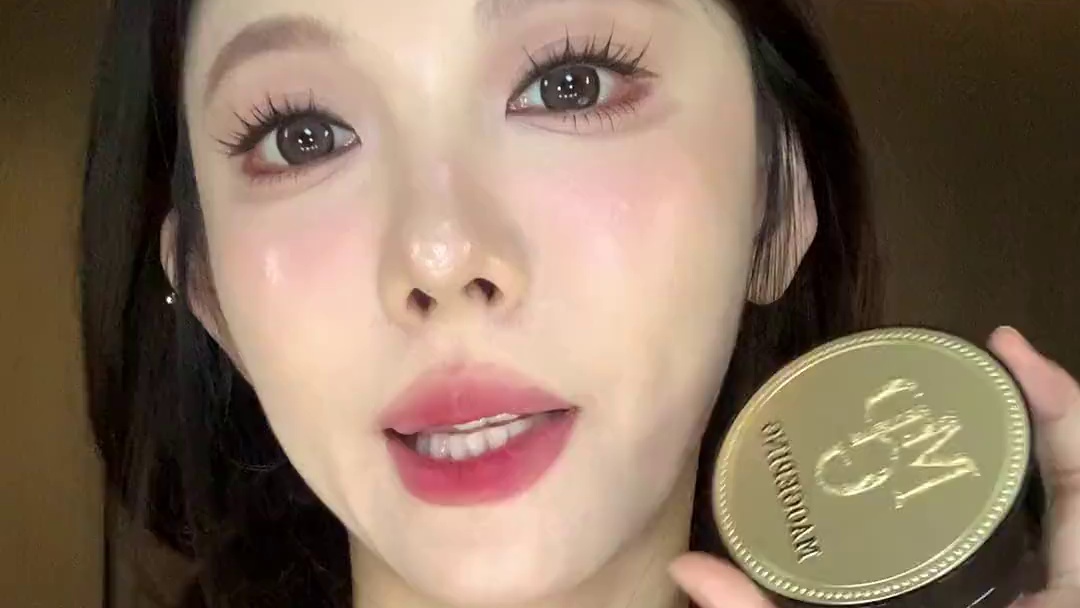 毛戈平鱼子酱气垫买一给一 还送黑霜和蜜粉？一套完美底妆齐活了！#完美底妆 #气垫 #毛戈平鱼子酱气垫