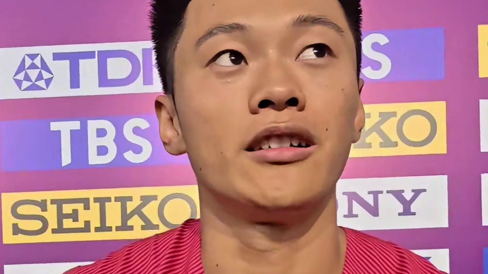 #谢震业 总结中国男子4×100米接力队伍表现：“我第一棒，也是为了锻炼他们。每一棒交接都有小细节可