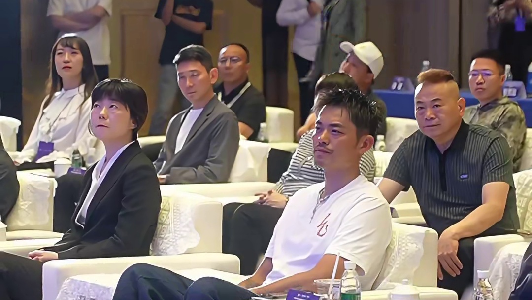 林丹杯羽毛球第一站 新的开始#羽毛球 #林丹杯羽毛球公开赛 #新疆林丹杯 #林丹