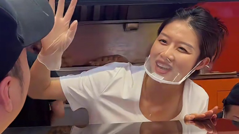 在衡阳也有芝士牛肉卷吃啦！#衡阳探店 #衡阳美食探店 #衡阳探店小龙仔 #小龙带你玩转衡阳 #馋有料