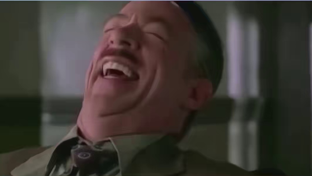 手握8个癞子，换你怎么打？