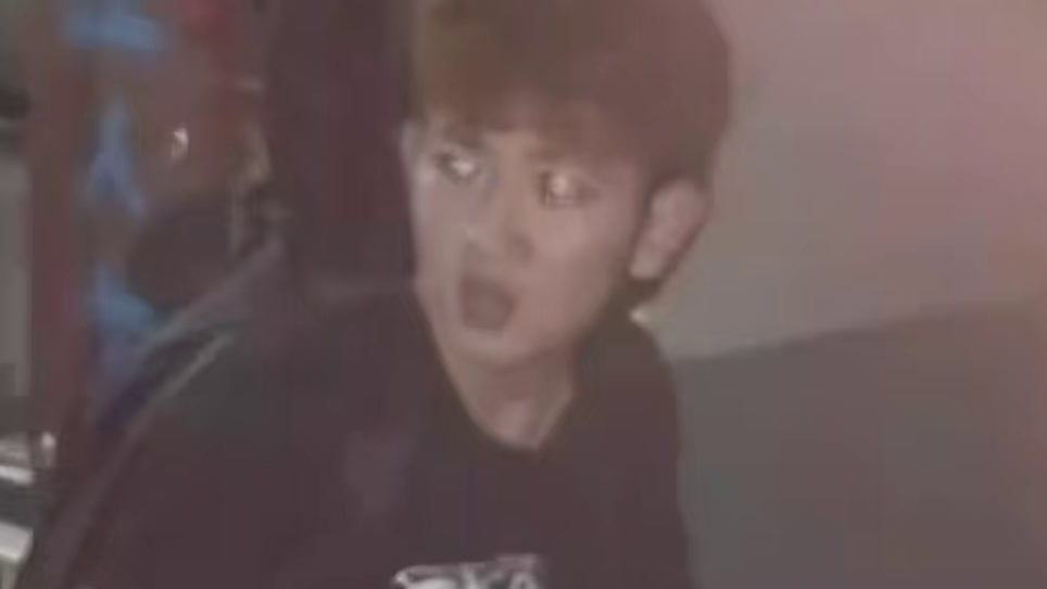 这哪是室友？这是义父啊