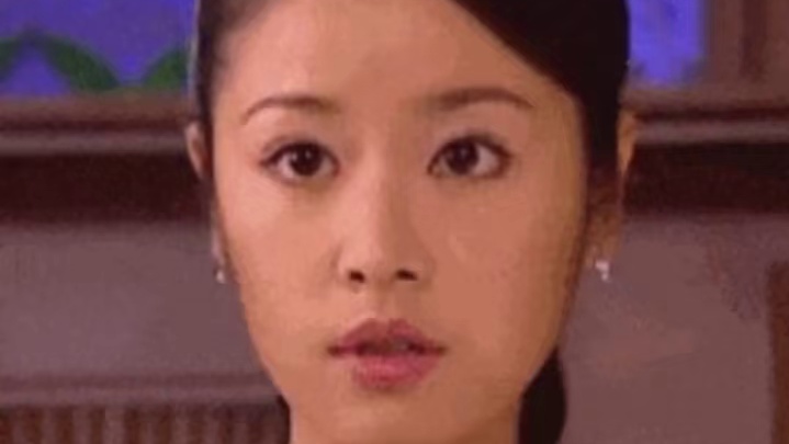 猫猫：你他喵...喵喵~ #谁能拒绝傻憨憨的小猫咪 #萌宠出道计划 #猫咪 #万万没想到 #娱乐评论