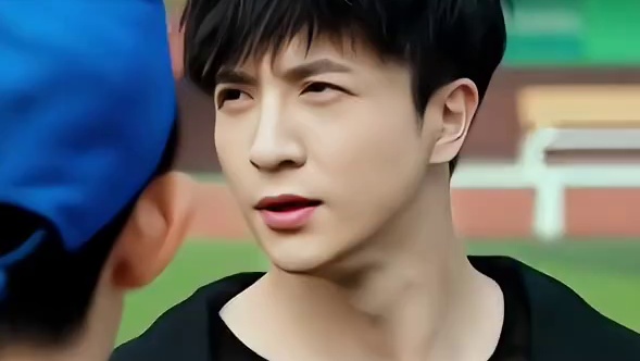 请薛之谦来唱离别，已经开始想哭了#薛之谦官宣加盟毕业歌会 #薛之谦