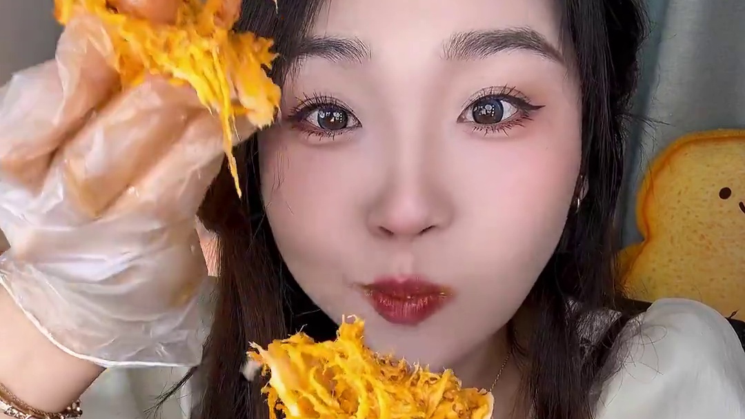 报告今天！肉松团子集合～今天做了不一样的口味～#肉松团子 #妈呀太香了 #甜品治愈一切 #吃货分享