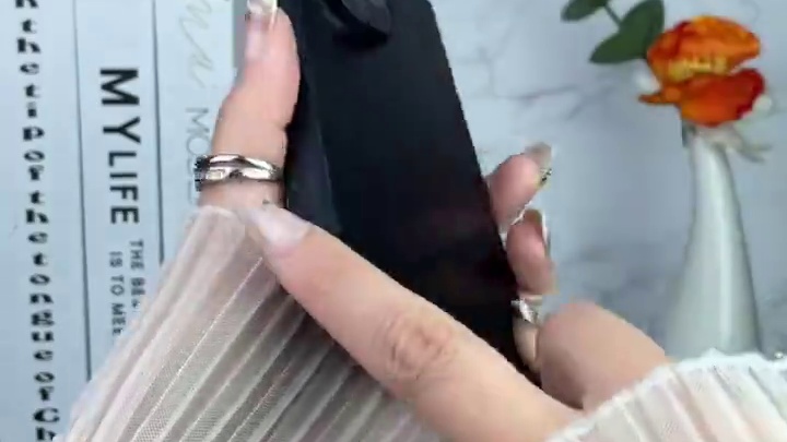 华为nova13pro高级感金属手机壳，简约大气，自带镜头膜 #华为nova13手机壳#华为nova