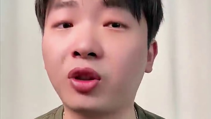 首款鸿蒙电脑正式亮相 首款鸿蒙电脑正式亮相！属于国人自己的操作系统来了！#鸿蒙电脑 #操作系统 #华