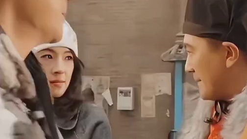 杨子本色出演  章子怡工伤，旁边角落里吴镇宇表情都要压不住了！