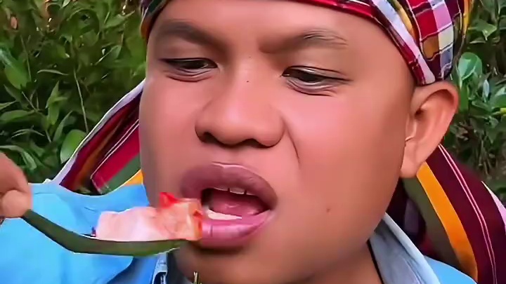 酸辣生呛️海鲜拼盘 #美食 #泰国美食 #户外美食 #内容启发搜索