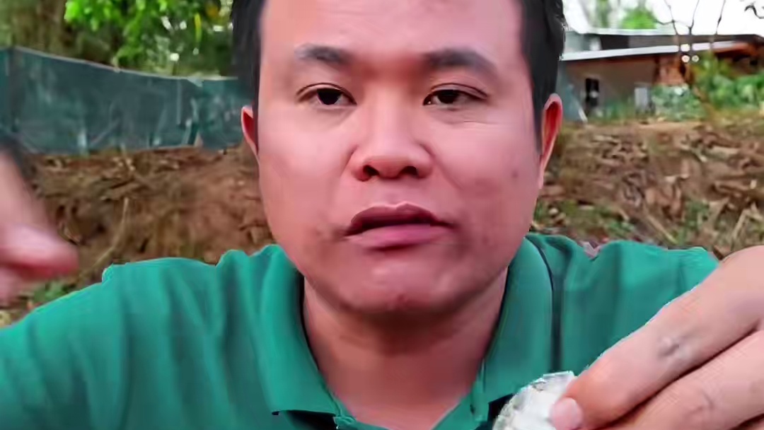 泰椒️碎蘸水流汁‍大毛蛤 #泰国吃播视频 #泰国大叔 #泰国美食 #泰国生活 #内容启发搜索