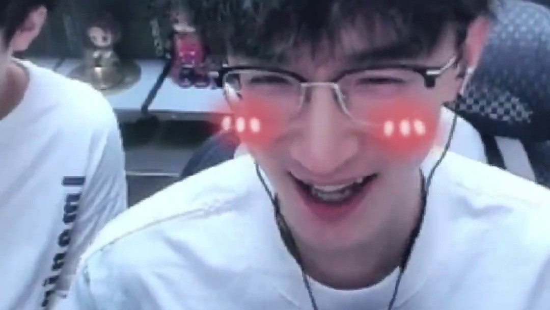 这是什么新型战术吗！ 