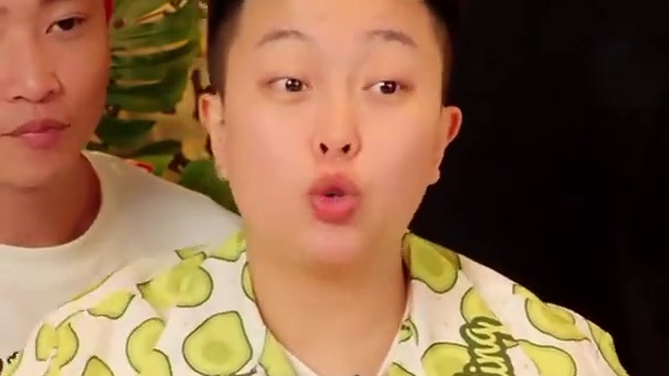 特色佤味鸡爪，就吃我这个姐妹，不怕你吃就怕你不吃错过这么好吃的鸡爪#美食推荐 #吃货日常 #哎呀妈呀