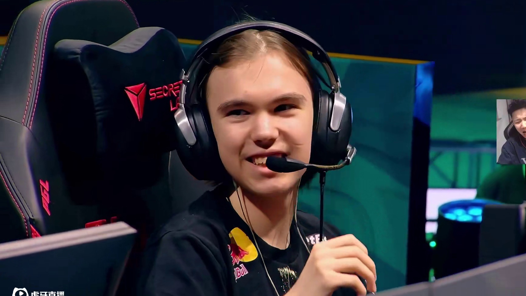 donk神级扫射转移三杀！暴力弹道瞬间粉碎B区突破