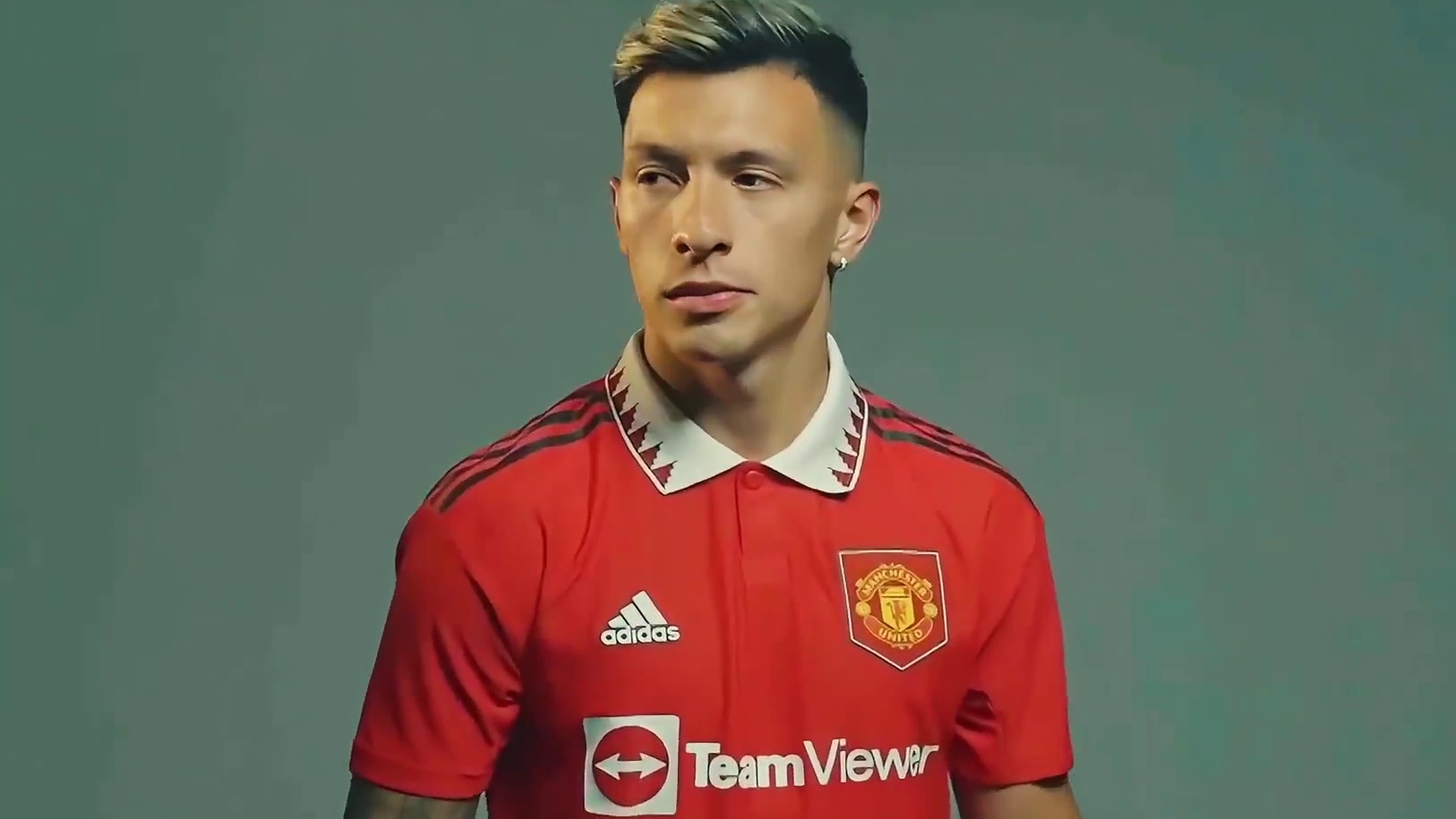 改一下身高，我会是世一卫吗？ #利桑德罗 #曼联 #阿根廷