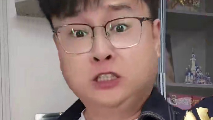 我喝了，你们随意 #看一遍笑一遍 #真实还原