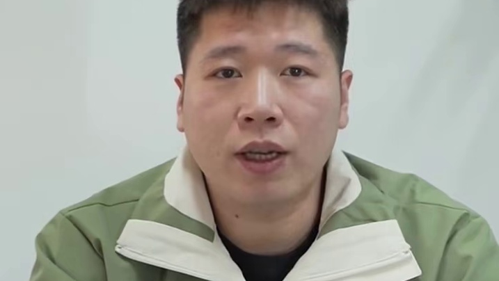 它看似普通，实则关键时刻能救您一命！ #应急毯 #聚酯薄膜毯#户外 #防失温 #急救毯