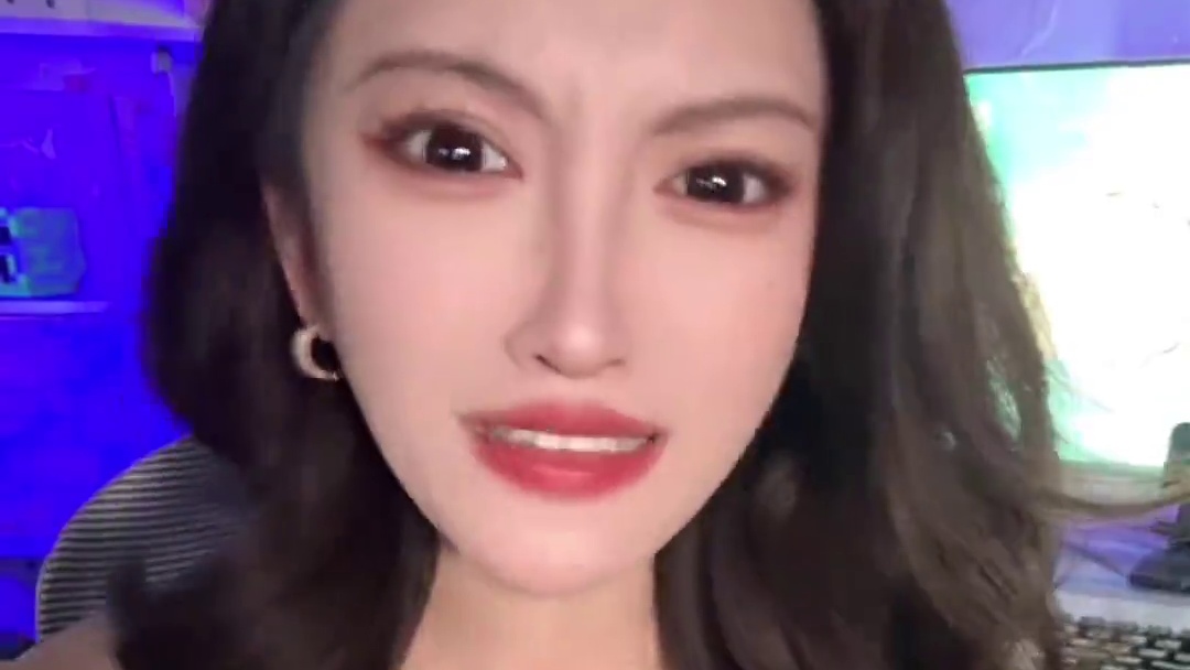 电脑圈也有自己的短剧——《小鸟壁纸》 谁能拒绝如此青春热血的正能量短剧呢？#电脑 #diy电脑 #电