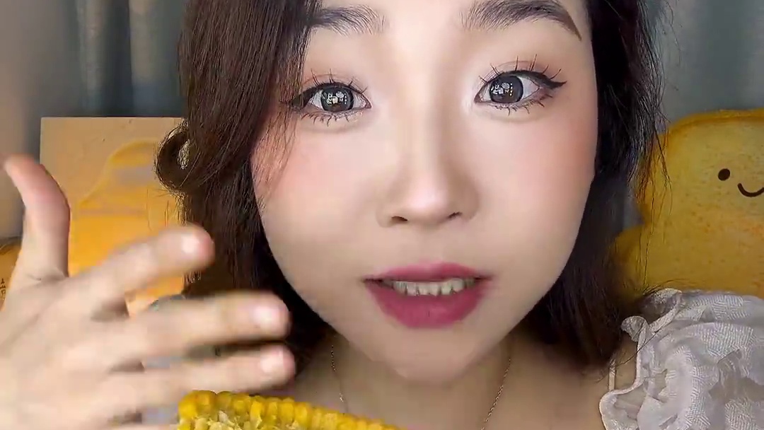 糯9这个价格就到手啦！！！到手十根哦，真的很糯很糯哇！玉米香味特别足！！！！支持两根试吃！一年就这么