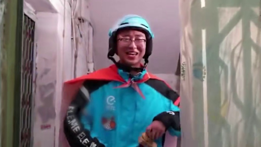 天津人精神状态：你可以不活，但不能没活！#天津 #搞笑