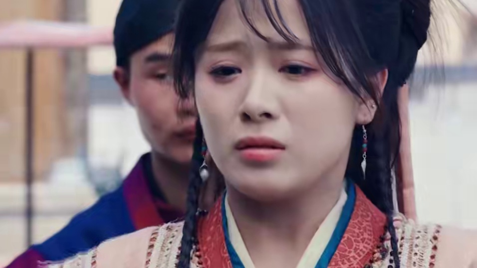 无论再相似的样貌，你也终究不会是他 #新剧来袭 #枕边刃 #因为一个片段看了整部剧 #热门短剧推荐 