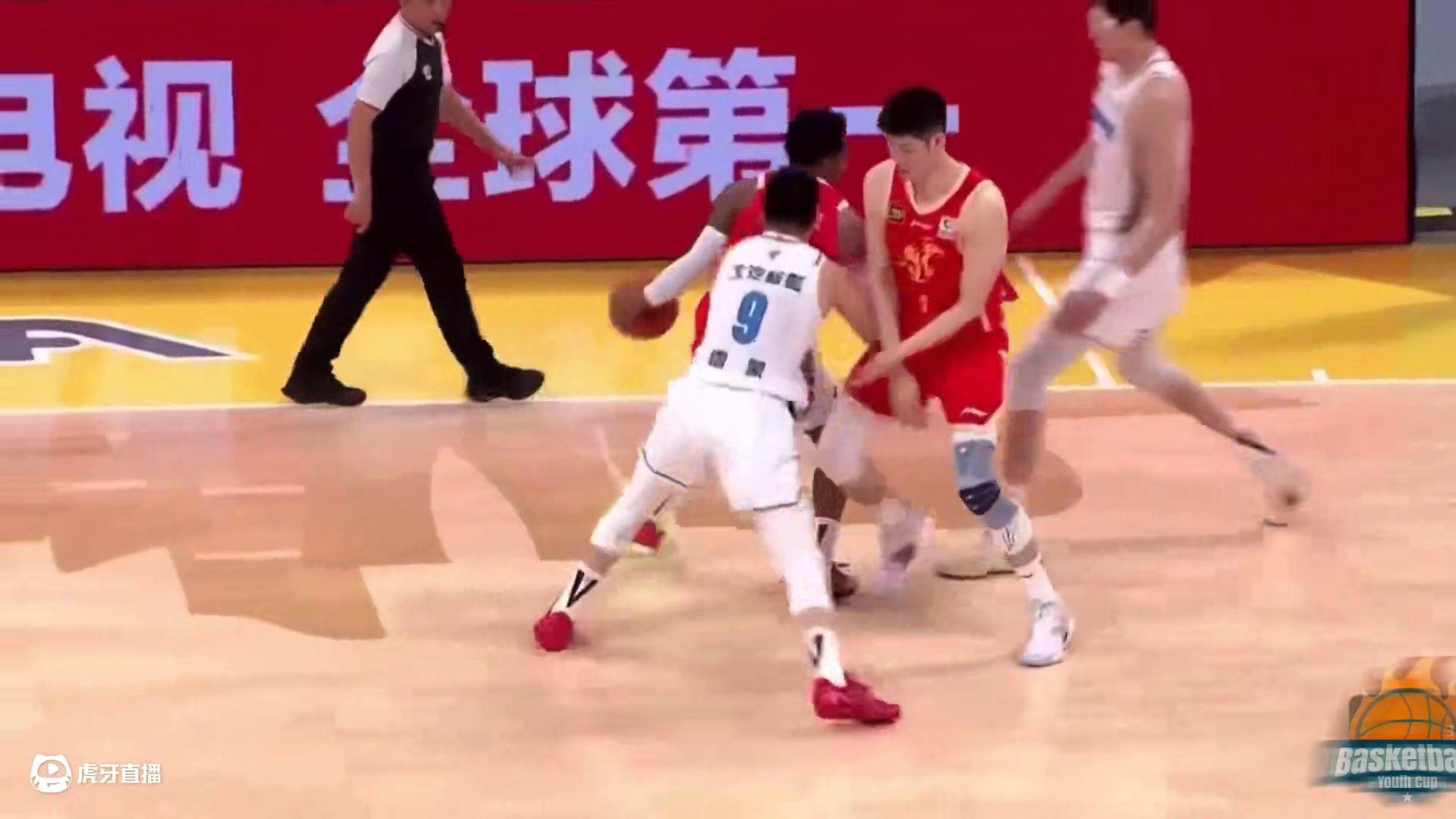 正播CBA总决赛广厦vs北京G5 开局北京反客为主，关键时刻又是布朗站了出来#cba热门 #CBA总