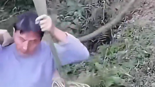 有可能他没回头