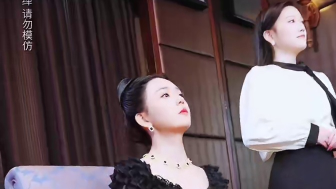 亮 #龙儿凤女贺至尊