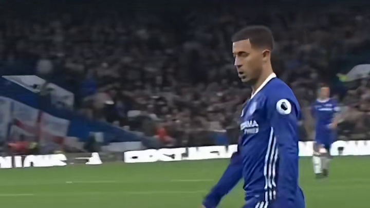 进球需要几步，第一步，把球踢进球门