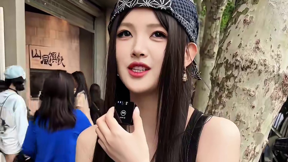 反差感的小姐姐，内心甜妹外形酷帅