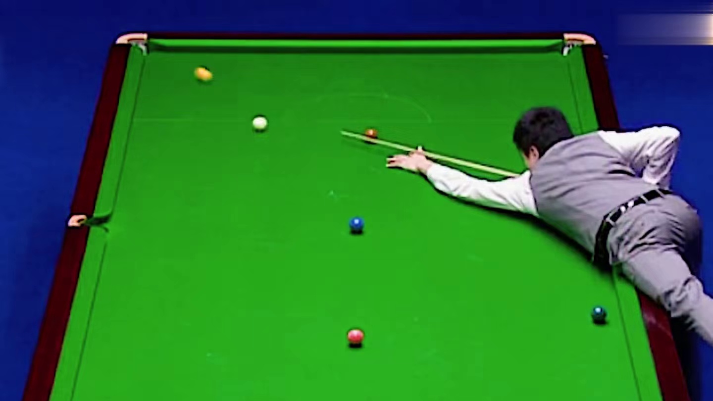 第2集：丁俊晖最强斯诺克，仅一杆就怒追12分，对手含泪送出赛点局