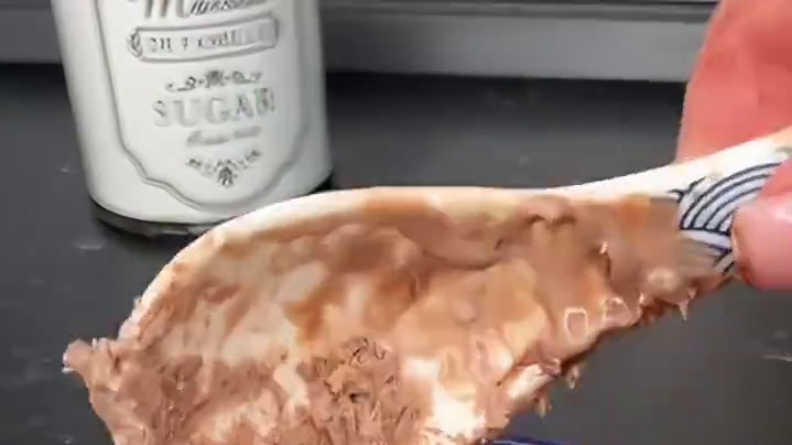 沉浸式制作美食｜精致女人沉浸式自制巧克力甜品vlog～✨☺️ 
#自制甜品 #自制巧克力甜品 #甜品