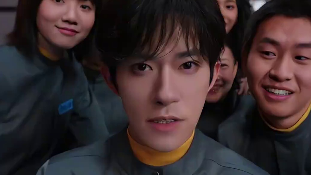 对易烊千玺没别的，纯纯想谈......#易烊千玺 #颜值 #易烊千玺特写氛围感