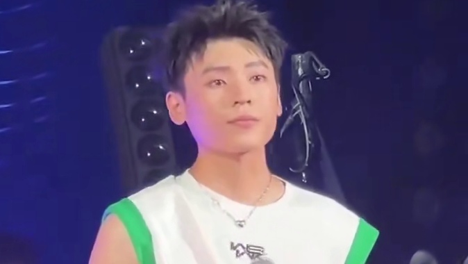 6月15日，黄石奥体中心，黄鹤楼酒东楚群星演唱会第二季震撼开唱！张韶涵、海来阿木、姜育恒、隔壁老樊、