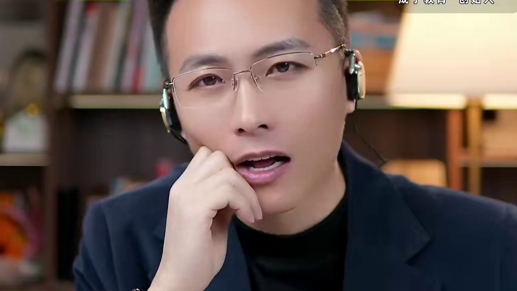 幸福的童年可以治愈一生不幸的童年需要一生来治愈 #亲子关系 #子女教育 #家庭教育 #教育思维