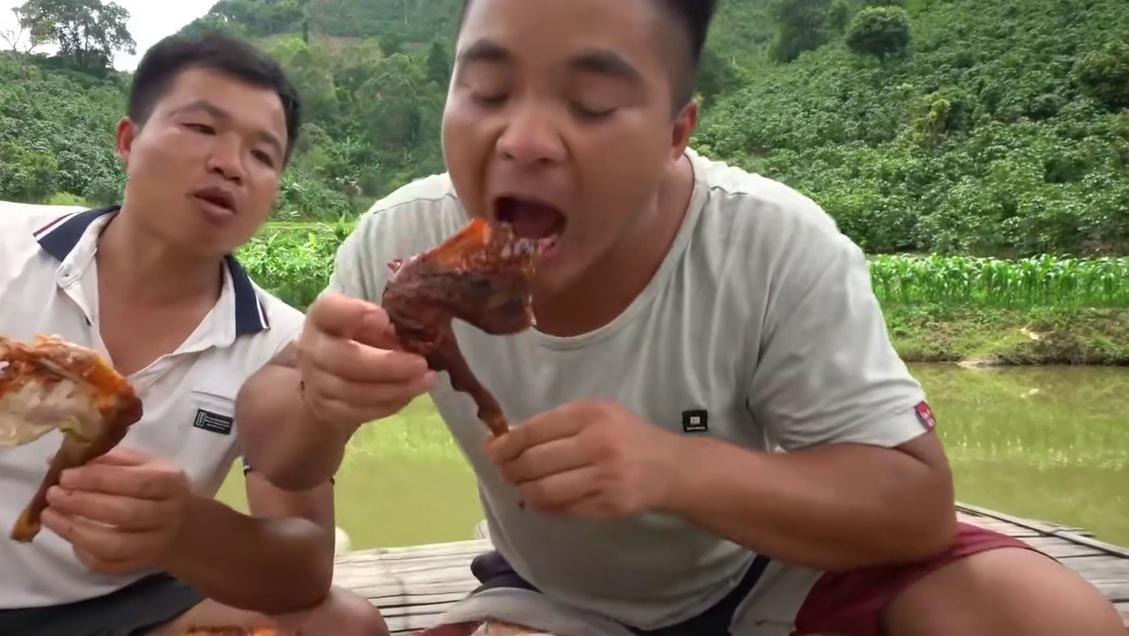 越南特色美食 #户外烹饪 #老挝美食 #原生又美味 #越南美食#东南亚美食