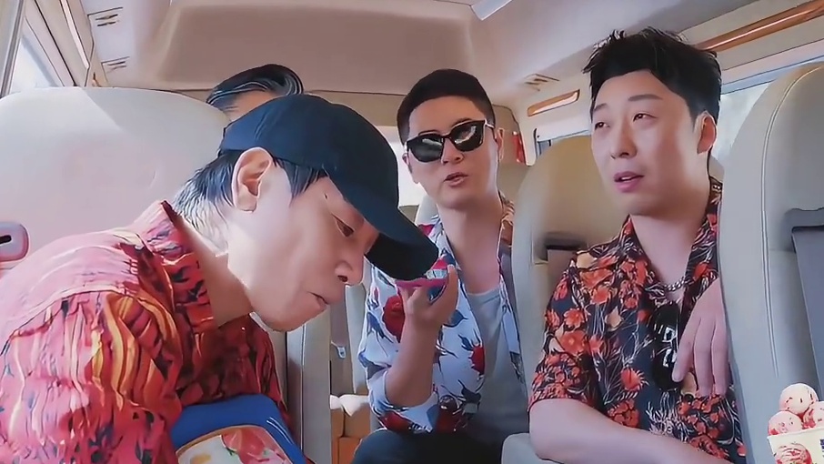 第一次见内奸这么明目张胆的