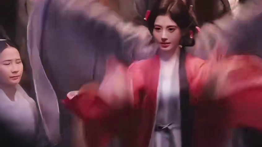 我们露芜衣就是这样把人迷的晕头转向