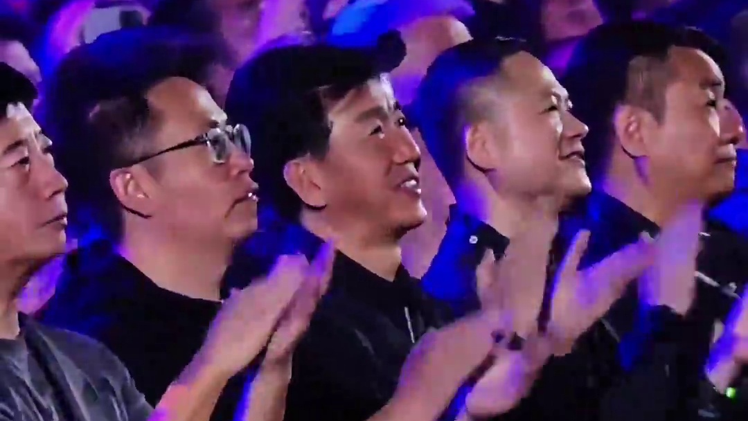 小米15SPro定价出炉，玄戒O1首发5499属实没想到#小米15SPro #玄戒芯片