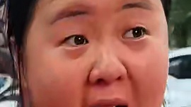 真男人！小伙挑战5两加麻加辣小面，辣得满头大汗也没有流一滴泪，辣安逸了也绝不认输！#美食 #太好吃了