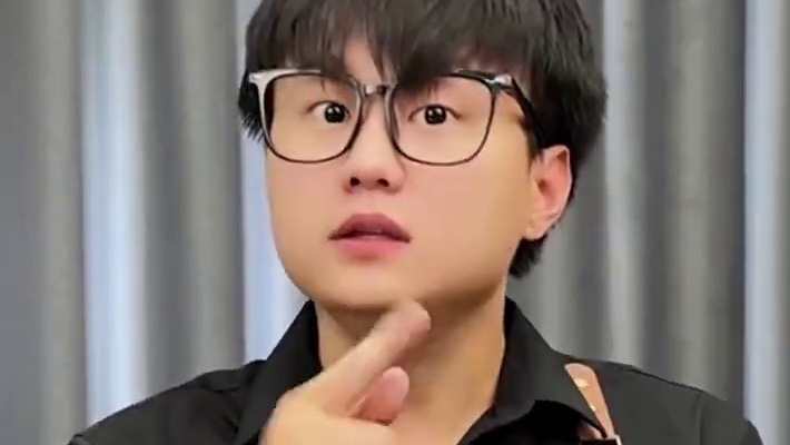 手掌一般大的一根玉米，竟然能卖好几百甚至好几千？ #文玩玉米 #彩色玉米 #美食测评 #网红美食全揭