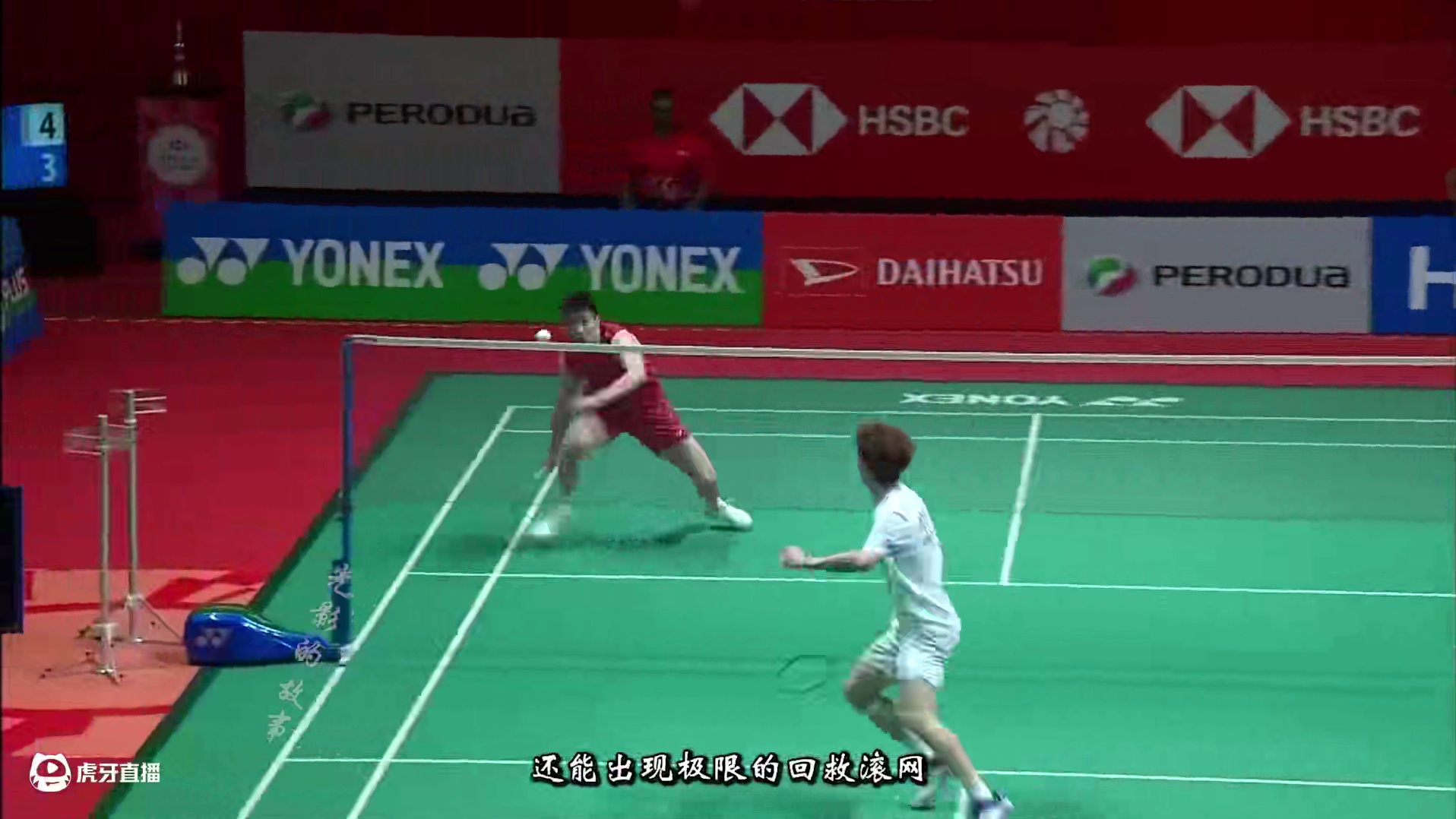 顶住疯狂提速！李诗沣紧盯抓推打穿郑加恒！ 师傅的整个进攻注意力转移到抓推上的改变，还是非常明显的，而