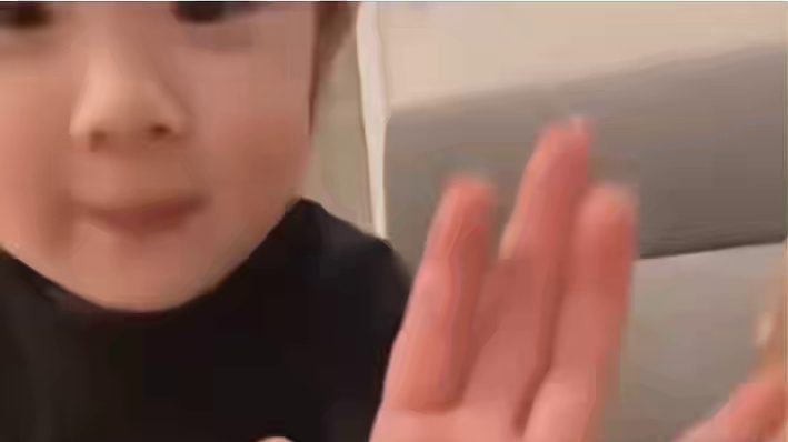 看起来梦幻的蓝眼泪，其实是海水有污染