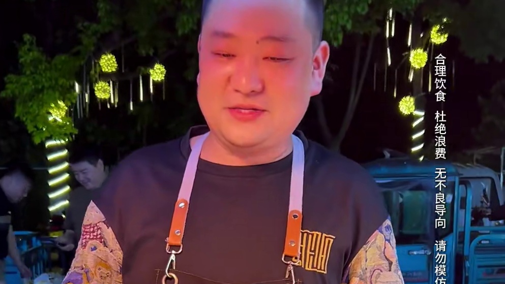 挑战100元火鸡翅自助 第一次吃火鸡翅太好吃了，嘎嘎香#火鸡翅 #瓜子二手车