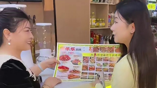 高新火炬二路牛乐乐烧烤49.9抵100叠加3张 主打牛肉大串#南昌美食 #谁懂这一口的好吃程度 #夜