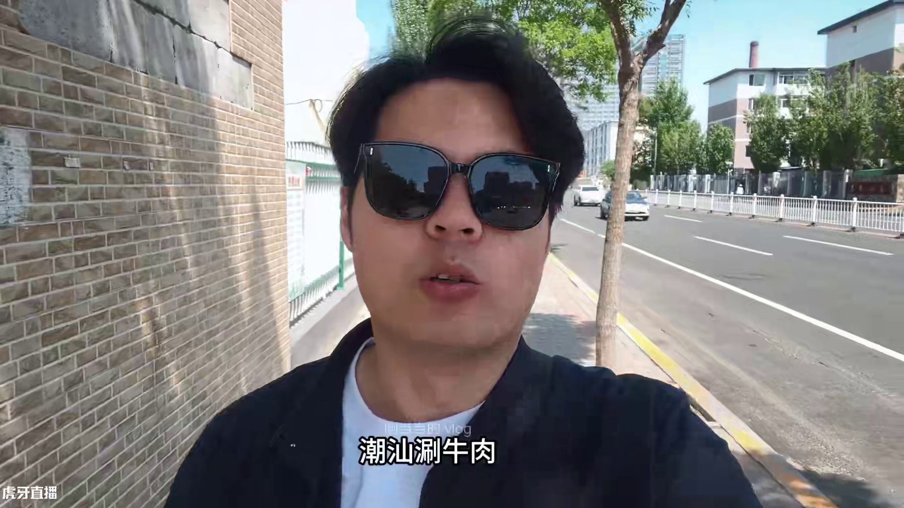 大口吃肉太爽啦！在呼市吃〔鲜牛肉火锅〕～入口清香软嫩 #呼和浩特美食 #孤独的美食家 #心动打卡指南