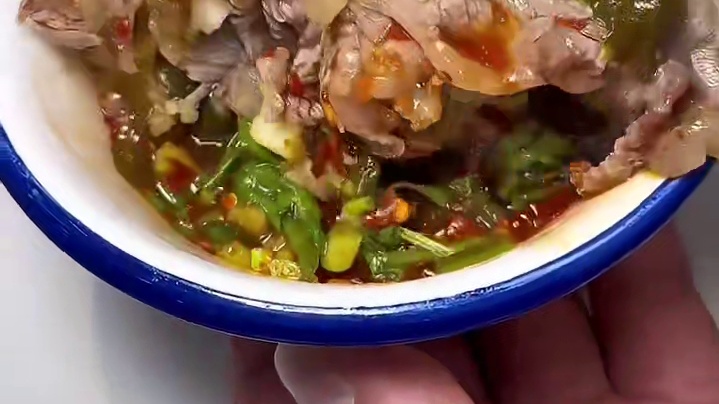 68这个鲜切牛肉是自囤款，不踩坑#鲜切牛肉 #牛当家 #牛当家牛杂火锅 #牛当家火锅 #鲜切牛肉火锅