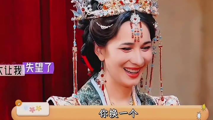 韩庚牵到戚薇李承铉吃醋