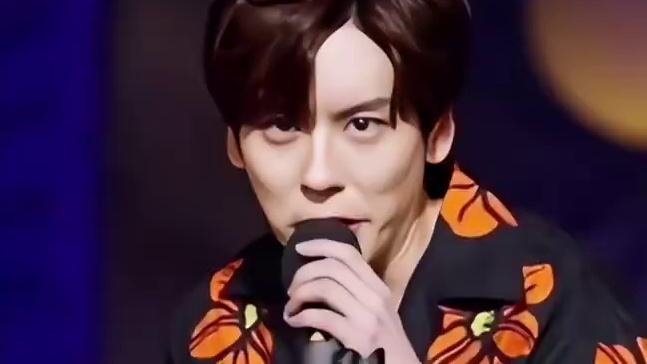 山东方言不会放过每一个帅哥的#论山东方言的性缩力 #焦恩俊 #翟潇闻 #魏哲鸣 #山东话