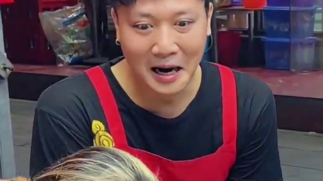 浙江美女挑战3两螺蛳粉，你觉得他能挑战成功吗？ #螺蛳粉