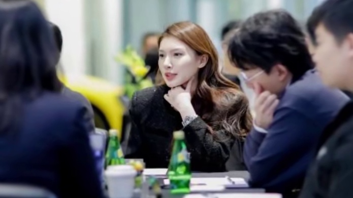 国产豪车如何征服高端群体？小米Ultra给出答案 #小米Ultra  #UltraClub  #国产